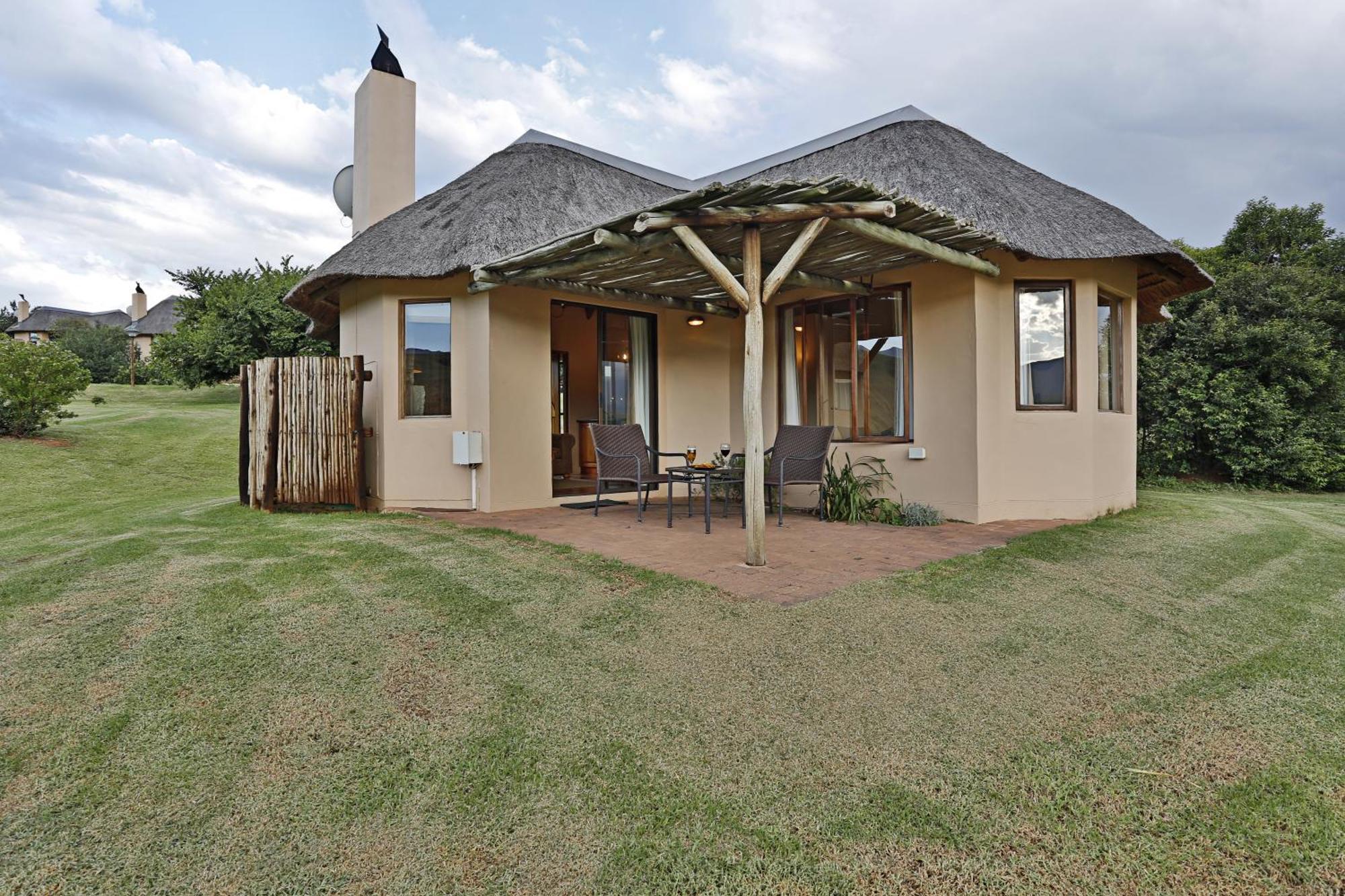 Montusi Mountain Lodge Bonjaneni Oda fotoğraf