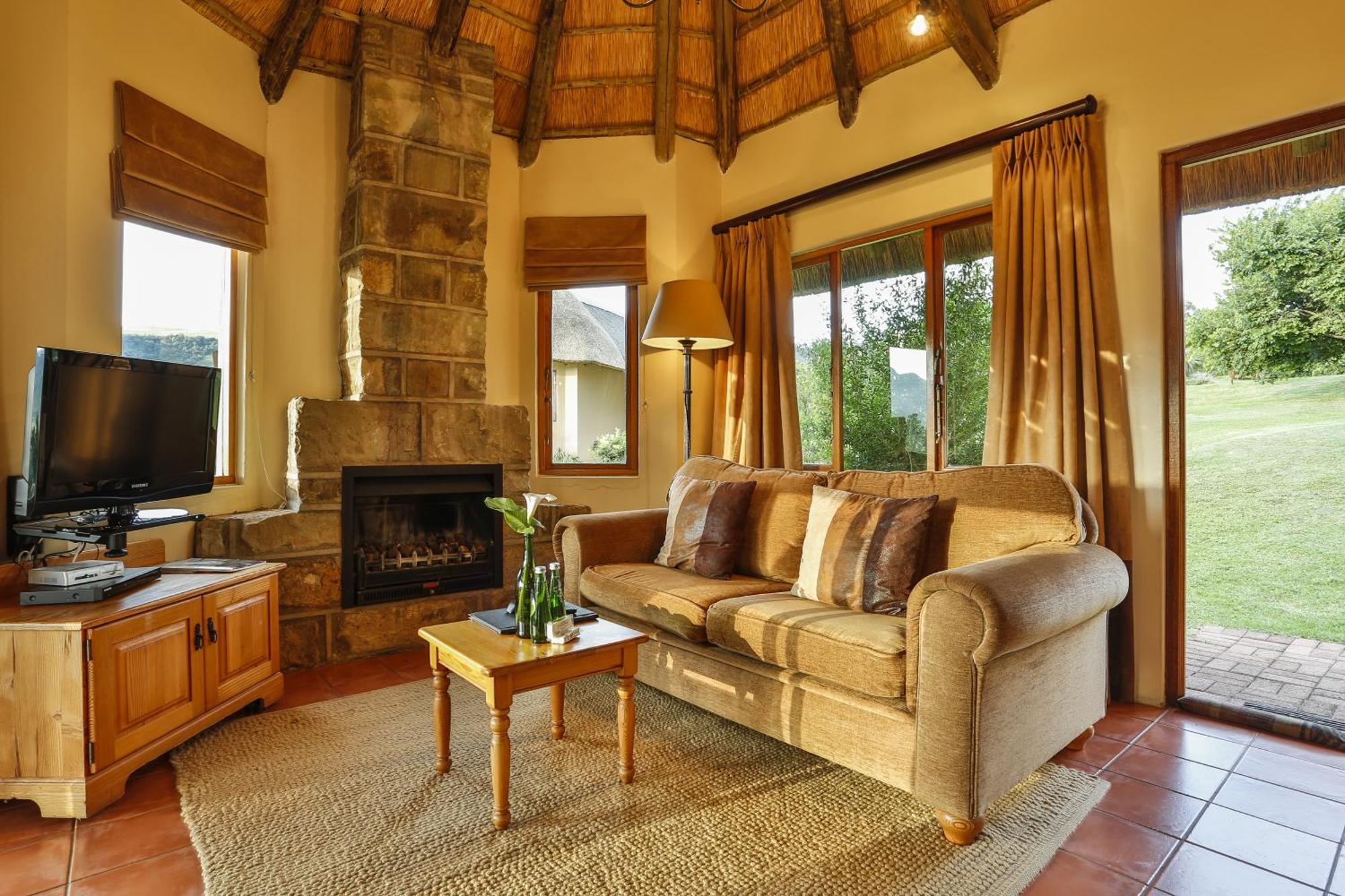 Montusi Mountain Lodge Bonjaneni Oda fotoğraf