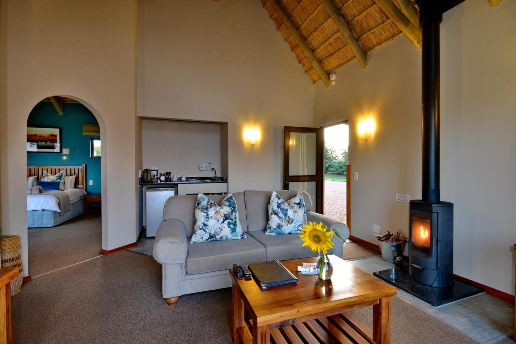 Montusi Mountain Lodge Bonjaneni Dış mekan fotoğraf